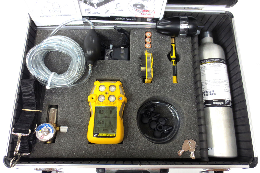 BW Gas Alert Quattro 4 Digital Gas Detector Monitor Set, 2 Batteries, Aspirator